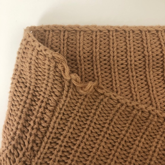 American Eagle Mustard Knit Sweater Pullover XS - Picture 5 of 8